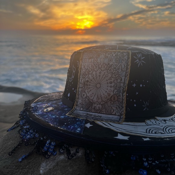 Celestial astrology hat fedora - Picture 3 of 4